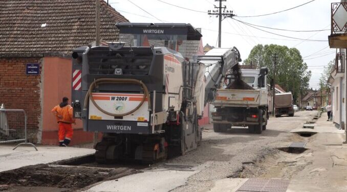 Ispunjeno Vučićevo obećanje: Počeli radovi na unapređenju putne infrastrukture u Beloj Crkvi (VIDEO)