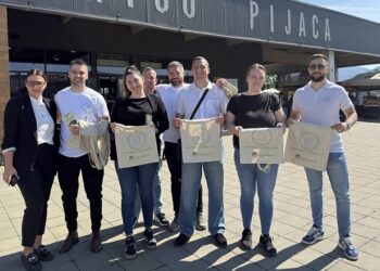 Više od 400 eko cegera podeljeno građanima na Agriko pijaci