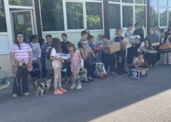 Hajdučica: Učenici osnovne škole učestvovali na izložbi kućnih ljubimaca