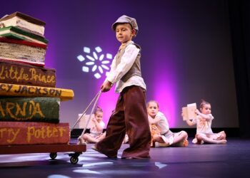 U KC Vršac održan godišnji koncert Plesnog kluba Superstar – „Vremeplov“