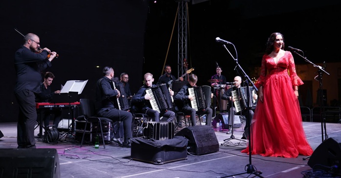 Vrhunski koncert ansambla Concertino Accordion Band iz Republike Moldavije oduševio vršačku publiku