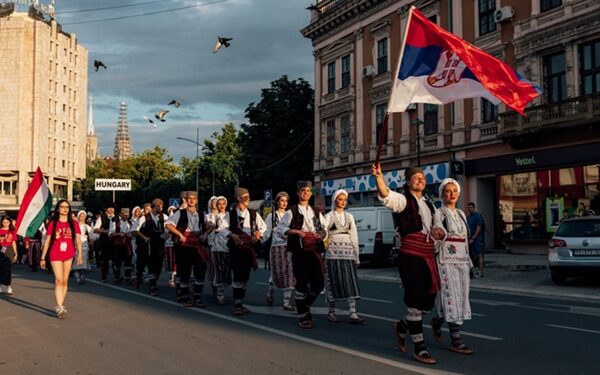 KC Vršac: Svečano otvoren 27. Međunarodni festival folklora „Vršački venac“