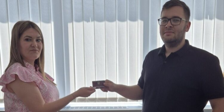 Studentska kartica donosi brojne pogodnosti mladima u Vršcu