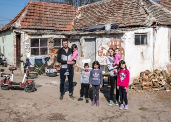Trojka iz bloka 25. jula u Vršcu: Pomoć za porodicu Čupa iz Uljme