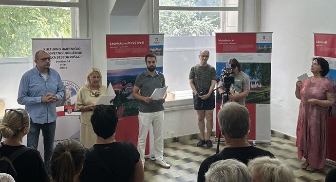 KC Vršac: Otvorena izložba „Češko nasleđe Uneska“