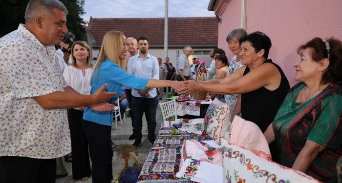 Svečano otvoreni „Dani Kuštilja 2026“: Premijerno održan dvojezični književni festival i obeležen veliki jubilej „Lumine“