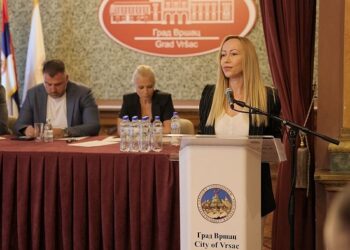 Gradonačelnica Vršca: Javni prevoz mora da bude deo standarda života