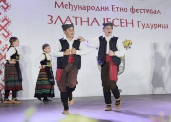 „Zlatna jesen“ od 28. do 30. avgusta u Gudurici: Peče se vo na ražnju, pevaju Sneki, Mitar Mirić i Minja bend