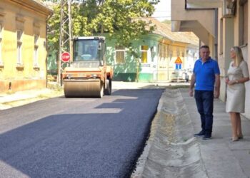 Kokar i Aleksić prate veliki projekat asfaltiranja 7 ulica u Beloj Crkvi