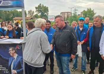 SNS u Beloj Crkvi razgovarao sa građanima: U fokusu lokalne teme i razvoj opštine
