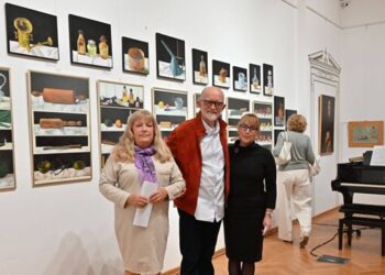 Otvorena retrospektivna izložba Nebojše Radojeva u Gradskom muzeju Vršac