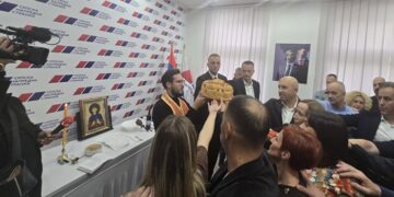 Gradski odbor SNS Vršac proslavio slavu Svetu Petku