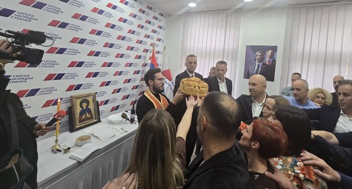 Gradski odbor SNS Vršac proslavio slavu Svetu Petku