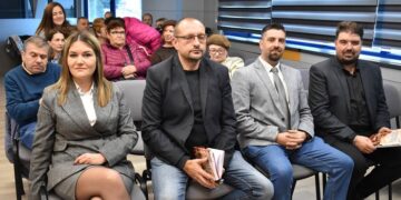 KC Vršac: Promocija informatora o kulturnim dešavanjima Rumuna u Vojvodini